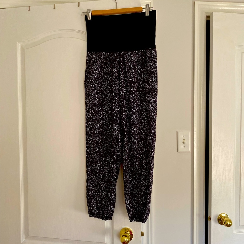 Om Lululemon pants